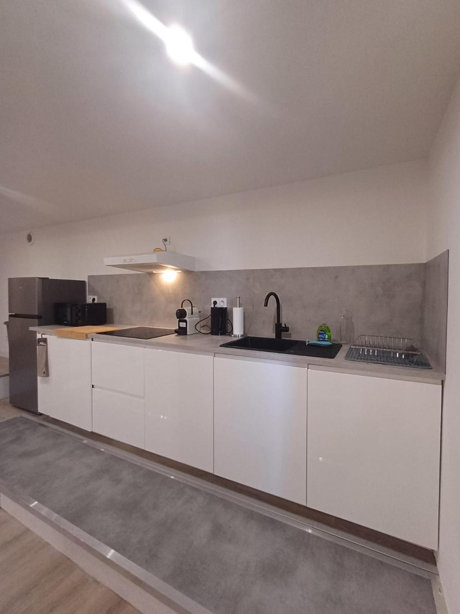 Le Loft Du Canal, 2 Lits, Baignoire Balneo, Wifi Appartement *